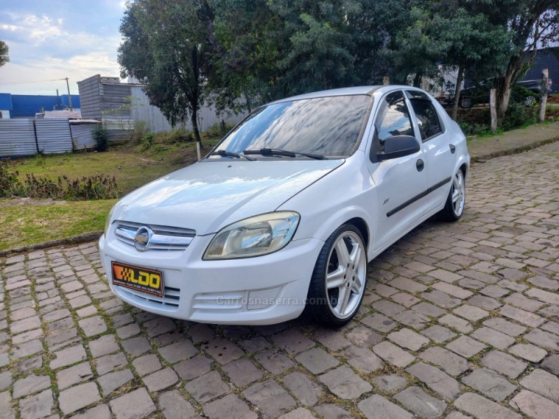 PRISMA 1.4 MPFI JOY 8V FLEX 4P MANUAL - 2010 - CAXIAS DO SUL