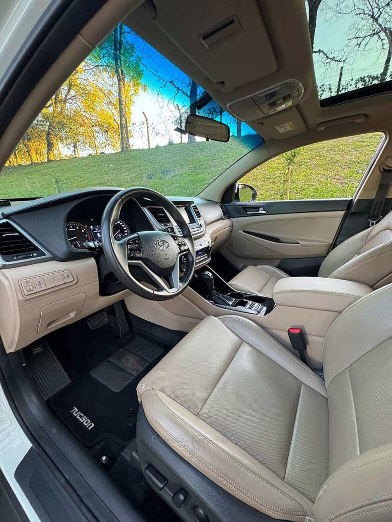 TUCSON 1.6 GLS TURBO GASOLINA 4P AUTOMÁTICO - 2021 - PASSO FUNDO