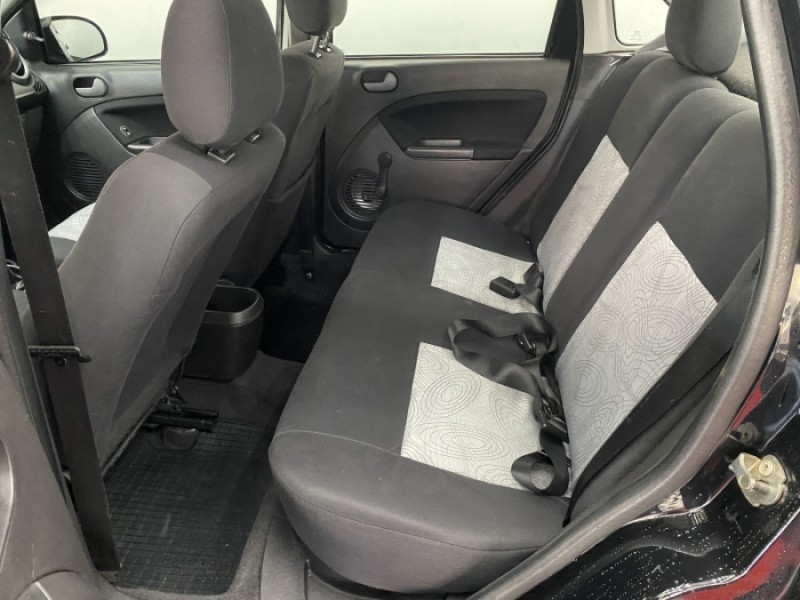 FIESTA 1.6 MPI SEDAN 8V FLEX 4P MANUAL - 2009 - CAXIAS DO SUL