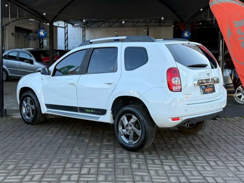 DUSTER 2.0 TECH ROAD 4X2 16V FLEX 4P AUTOMÁTICO - 2013 - LAGOA VERMELHA