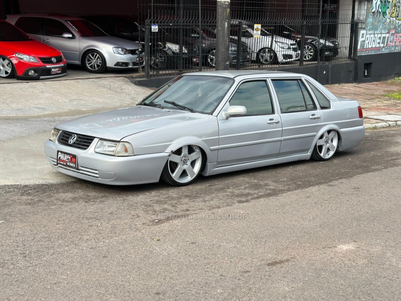 SANTANA 2.0 MI 8V GASOLINA 4P MANUAL - 2005 - NOVO HAMBURGO