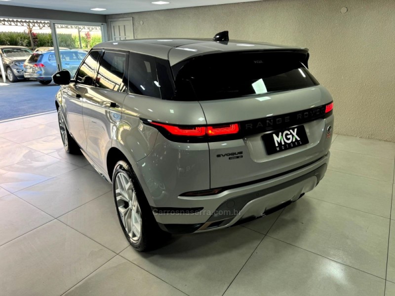 RANGE ROVER EVOQUE 2.0 SE R-DYNAMIC AWD 16V FLEX 4P AUTOMÁTICO - 2020 - PORTO ALEGRE