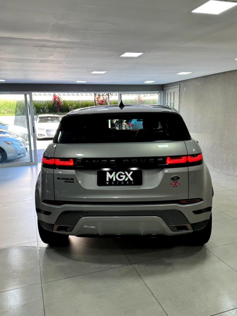 RANGE ROVER EVOQUE 2.0 SE R-DYNAMIC AWD 16V FLEX 4P AUTOMÁTICO - 2020 - PORTO ALEGRE