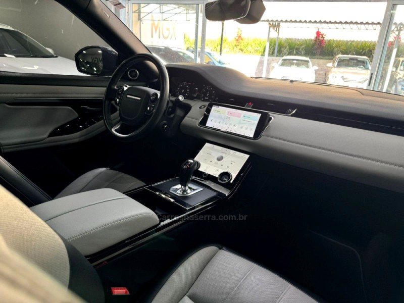 RANGE ROVER EVOQUE 2.0 SE R-DYNAMIC AWD 16V FLEX 4P AUTOMÁTICO - 2020 - PORTO ALEGRE