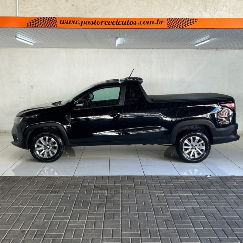 STRADA 1.4 FREEDOM PLUS CS 8V FLEX 2P MANUAL - 2022 - VACARIA