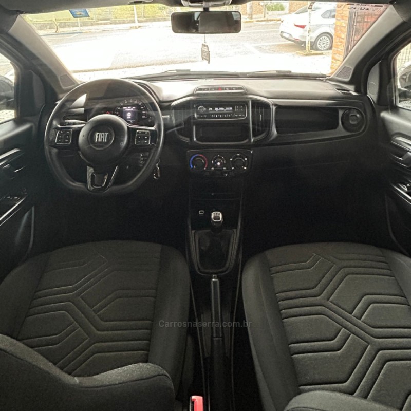 STRADA 1.4 FREEDOM PLUS CS 8V FLEX 2P MANUAL - 2022 - VACARIA