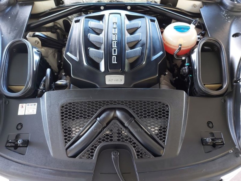 MACAN 3.0 S 24V V6 GASOLINA 4P AUTOMÁTICO - 2017 - NOVO HAMBURGO