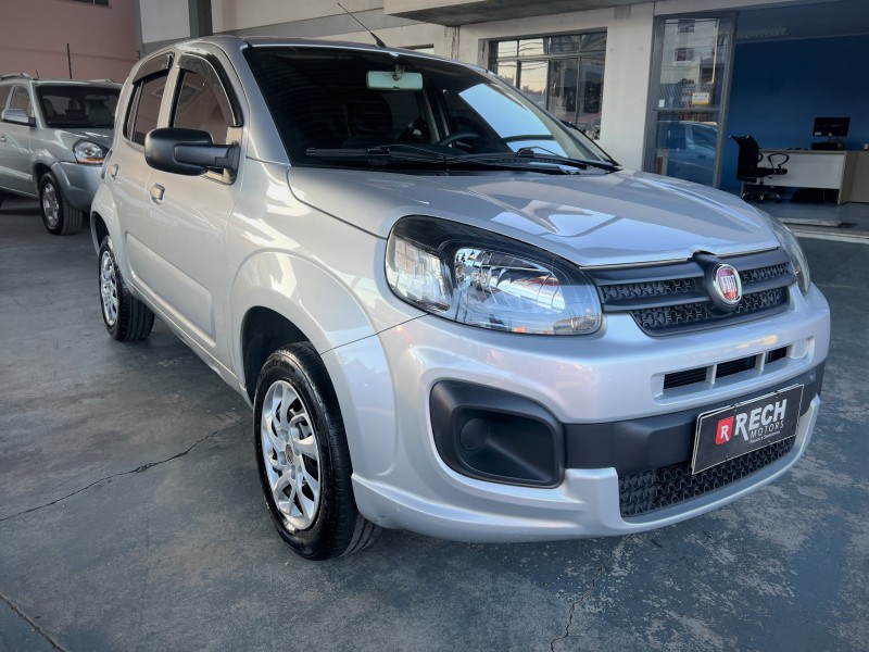 uno 1.0 evo attractive 8v flex 4p manual 2021 caxias do sul