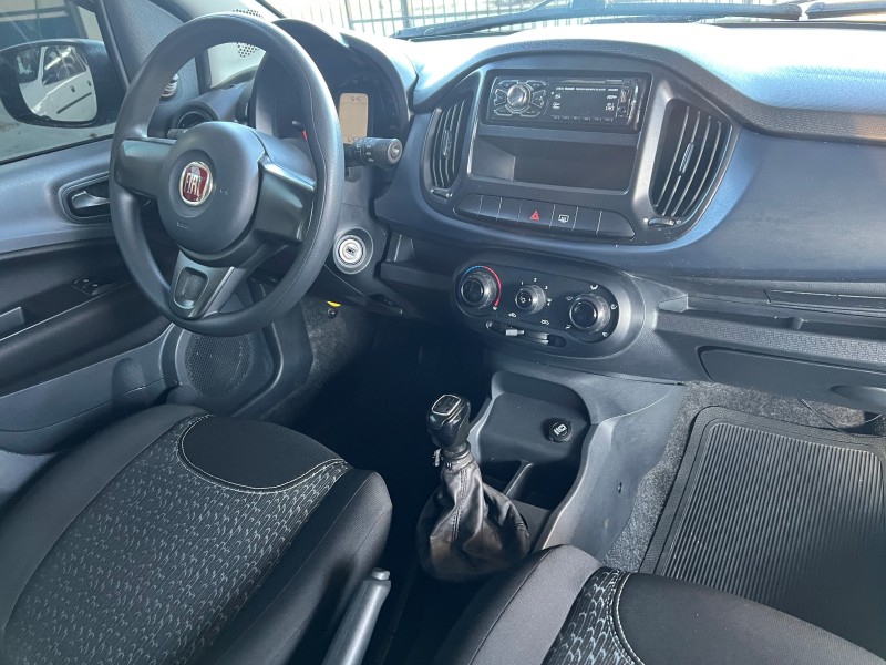 UNO 1.0 EVO ATTRACTIVE 8V FLEX 4P MANUAL - 2021 - CAXIAS DO SUL