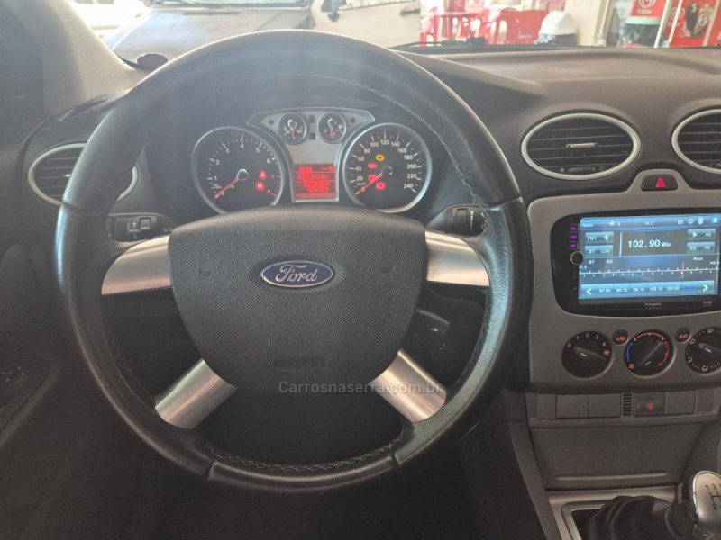 FOCUS 1.6 SE PLUS 16V FLEX 4P MANUAL - 2012 - ANTôNIO PRADO