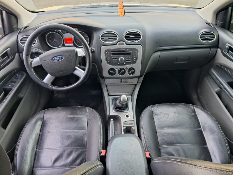 FOCUS 1.6 S 16V FLEX 4P MANUAL - 2013 - SãO SEBASTIãO DO CAí
