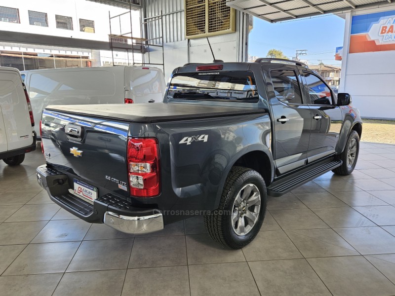 S10 2.8 LTZ 4X4 CD TURBO DIESEL 4P AUTOMÁTICO - 2023 - TAPEJARA