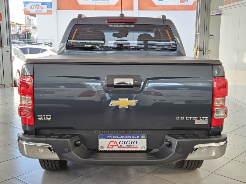 S10 2.8 LTZ 4X4 CD TURBO DIESEL 4P AUTOMÁTICO - 2023 - TAPEJARA