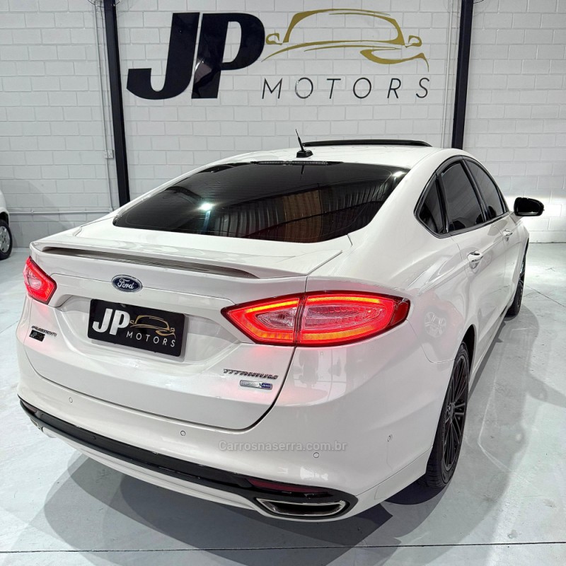 FUSION 2.0 TITANIUM AWD 16V GASOLINA 4P AUTOMÁTICO - 2013 - NOVO HAMBURGO