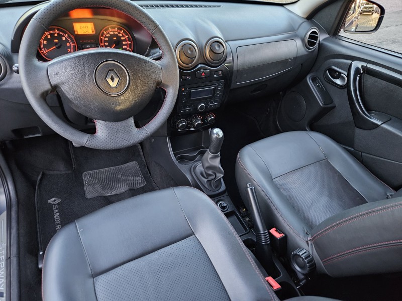 SANDERO 1.6 STEPWAY 16V FLEX 4P MANUAL - 2012 - CAXIAS DO SUL