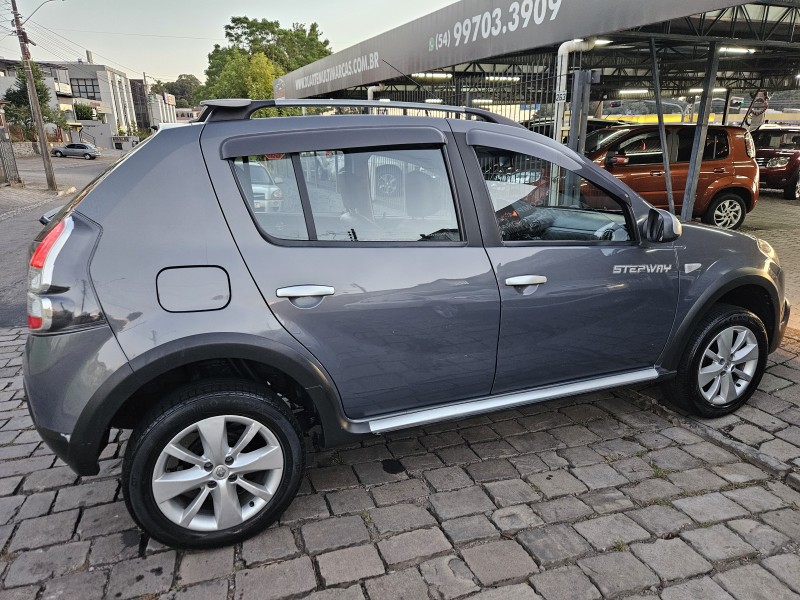 SANDERO 1.6 STEPWAY 16V FLEX 4P MANUAL - 2012 - CAXIAS DO SUL