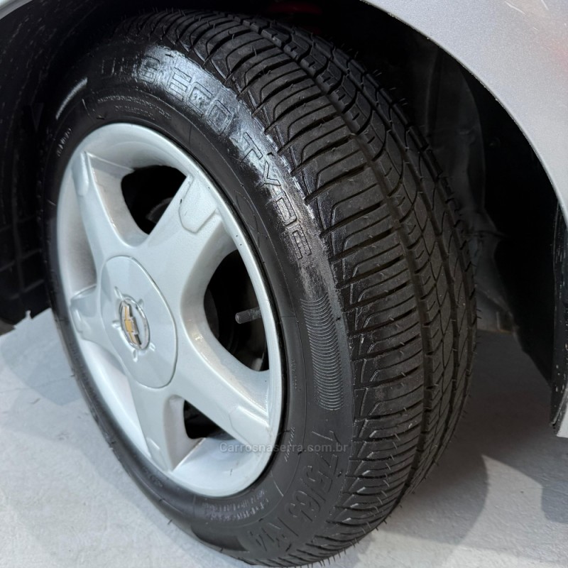 PRISMA 1.4 MPFI LT 8V FLEX 4P MANUAL - 2012 - NOVO HAMBURGO