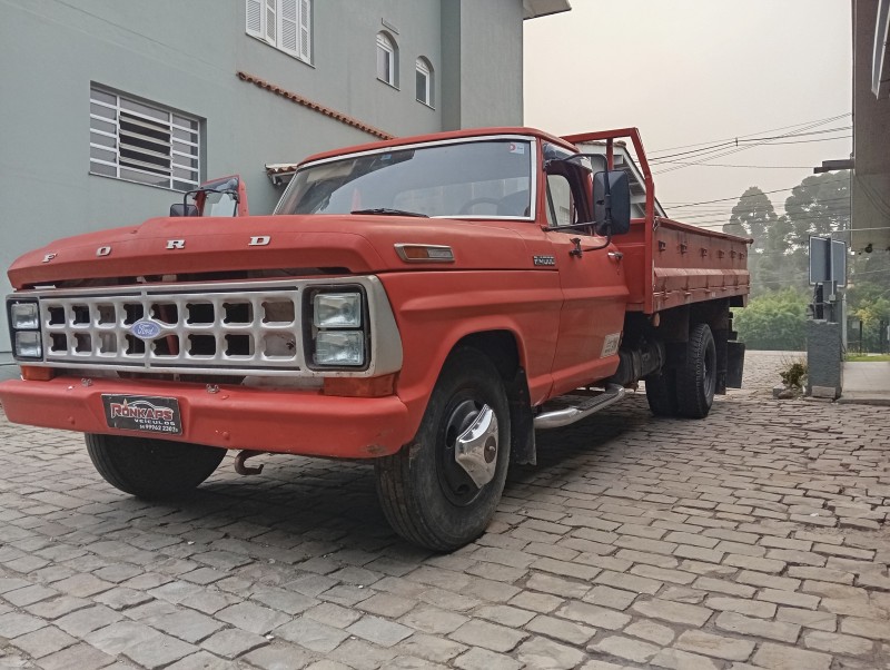f 4000 4x2 1980 caxias do sul