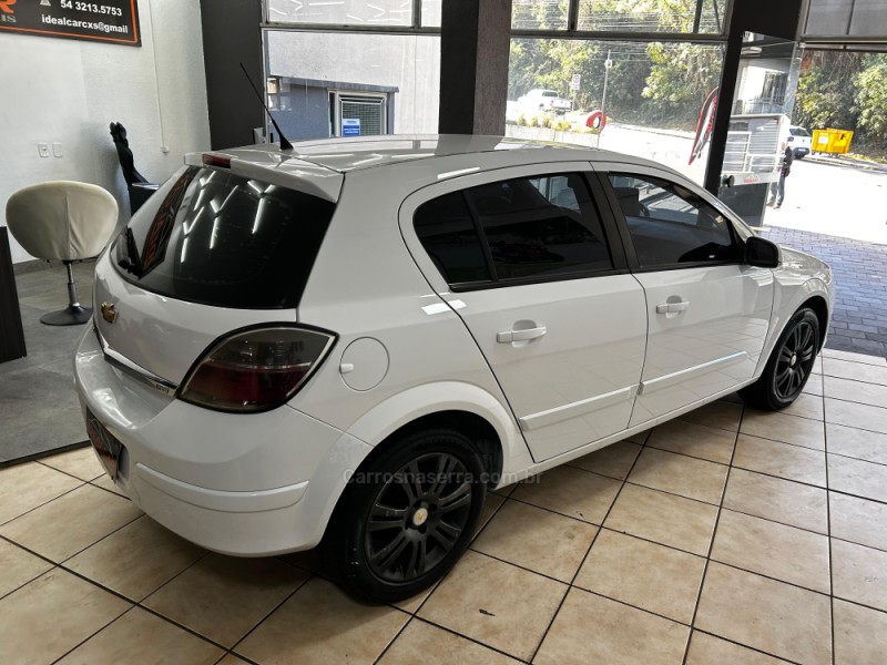 VECTRA 2.0 MPFI GT HATCH 8V FLEX 4P MANUAL - 2010 - CAXIAS DO SUL