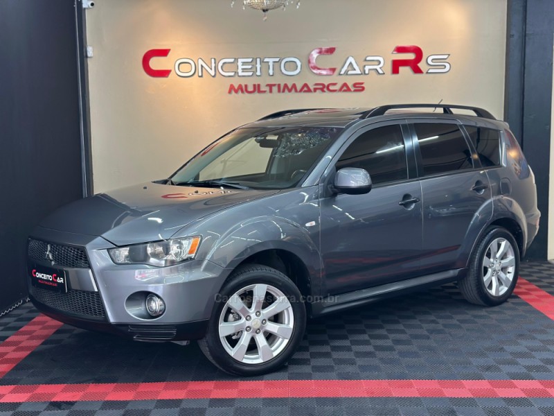 OUTLANDER 2.0 COMFORT 16V GASOLINA 4P AUTOMÁTICO - 2013 - NOVO HAMBURGO