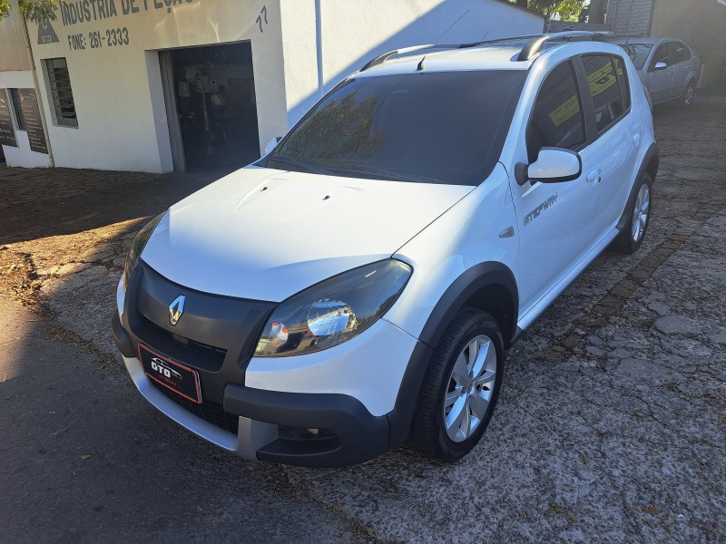 sandero 1.6 stepway 8v flex 4p manual 2014 farroupilha