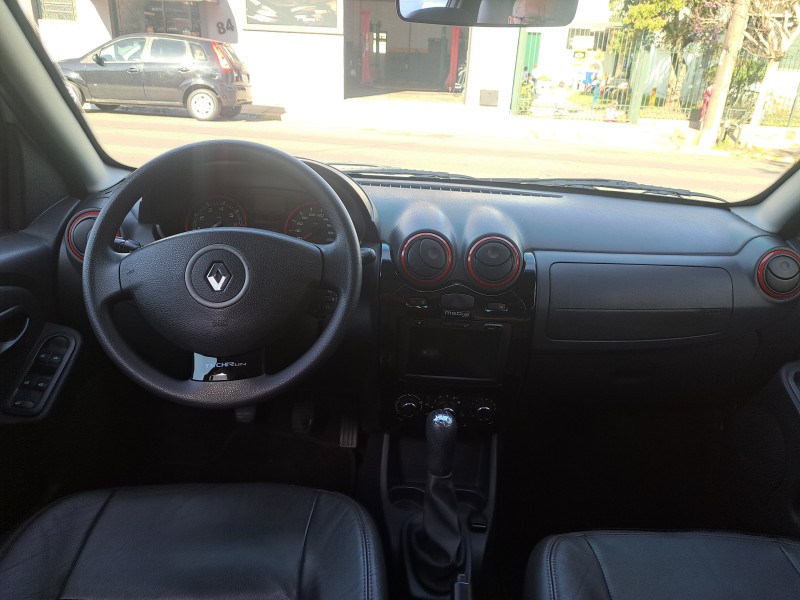 SANDERO 1.6 STEPWAY 8V FLEX 4P MANUAL - 2014 - FARROUPILHA