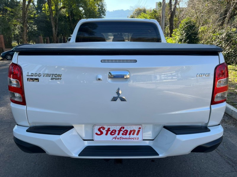 L200 TRITON 2.4 16V TURBO DIESEL SPORT HPE CD 4P 4X4 AUTOMÁTICO - 2019 - FELIZ
