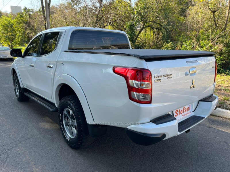L200 TRITON 2.4 16V TURBO DIESEL SPORT HPE CD 4P 4X4 AUTOMÁTICO - 2019 - FELIZ