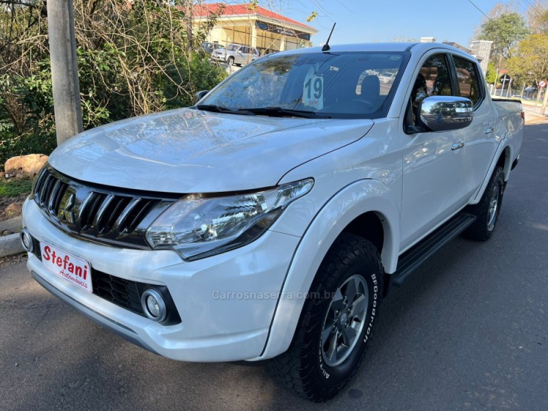 l200 triton 2.4 16v turbo diesel sport hpe cd 4p 4x4 automatico 2019 feliz