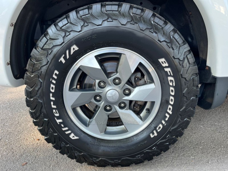 L200 TRITON 2.4 16V TURBO DIESEL SPORT HPE CD 4P 4X4 AUTOMÁTICO - 2019 - FELIZ