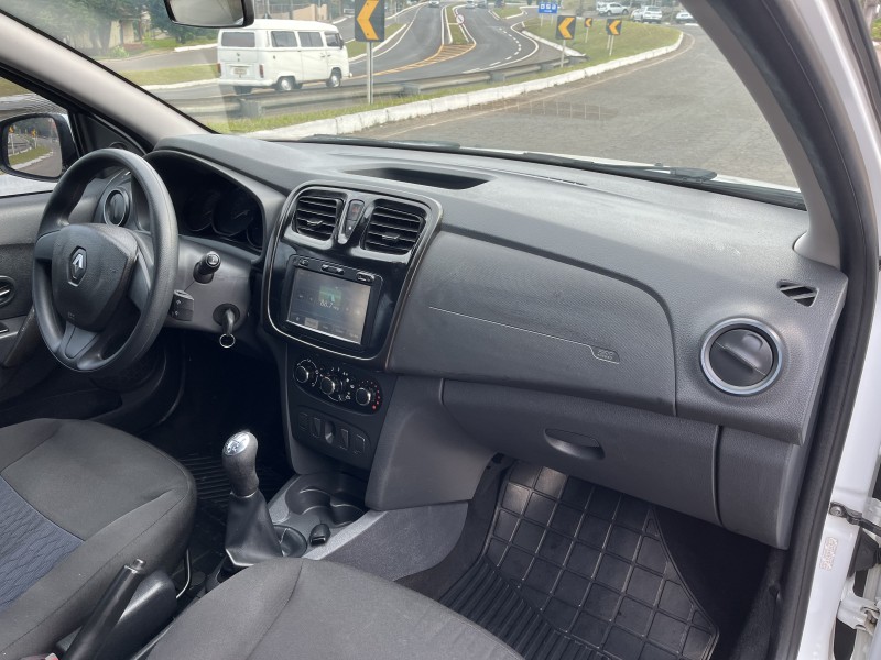 SANDERO 1.6 EXPRESSION 8V FLEX 4P MANUAL - 2015 - DOIS IRMãOS