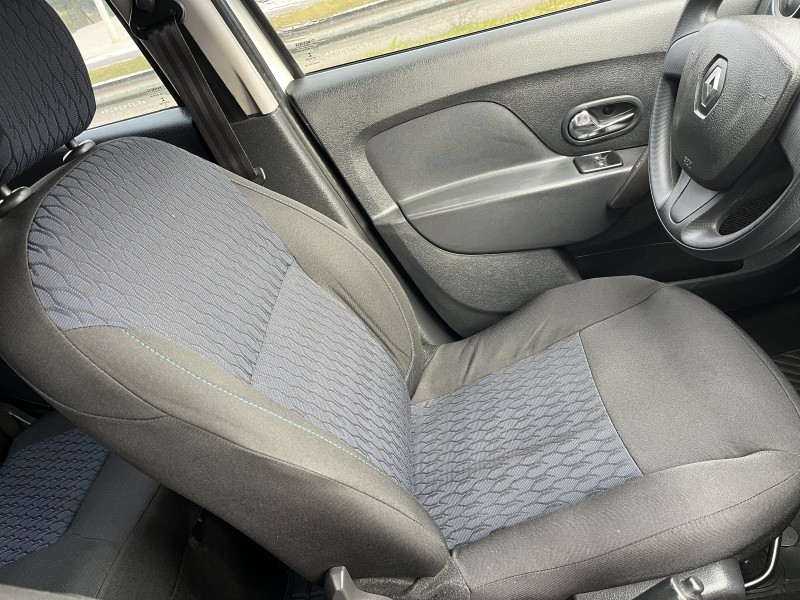 SANDERO 1.6 EXPRESSION 8V FLEX 4P MANUAL - 2015 - DOIS IRMãOS