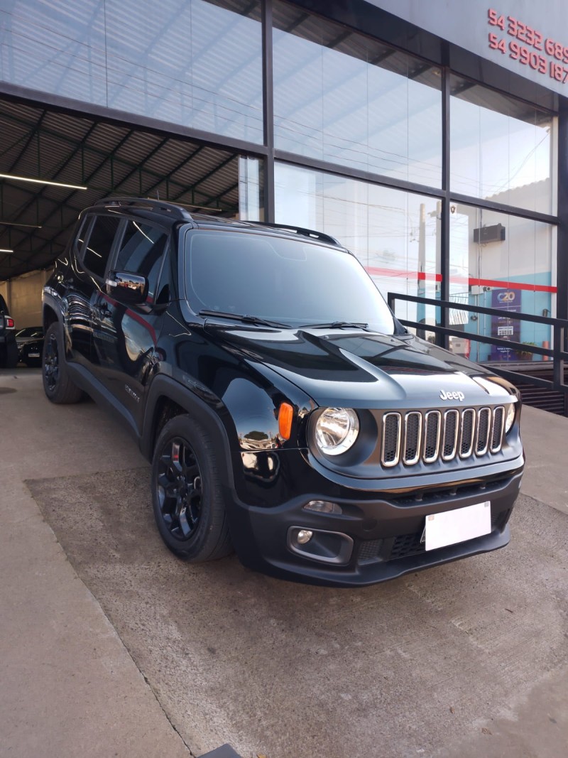 RENEGADE 1.8 16V FLEX LONGITUDE 4P AUTOMÁTICO - 2016 - VACARIA