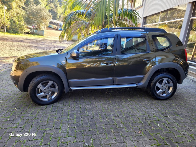 DUSTER 2.0 DYNAMIQUE 4X2 16V FLEX 4P AUTOMÁTICO - 2015 - NOVA PRATA