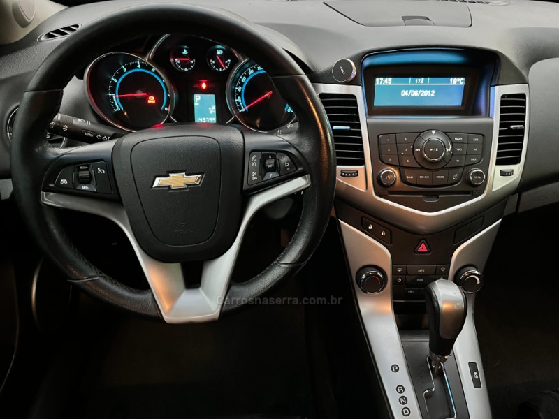 CRUZE 1.8 LT 16V FLEX 4P AUTOMÁTICO - 2013 - DOIS IRMãOS