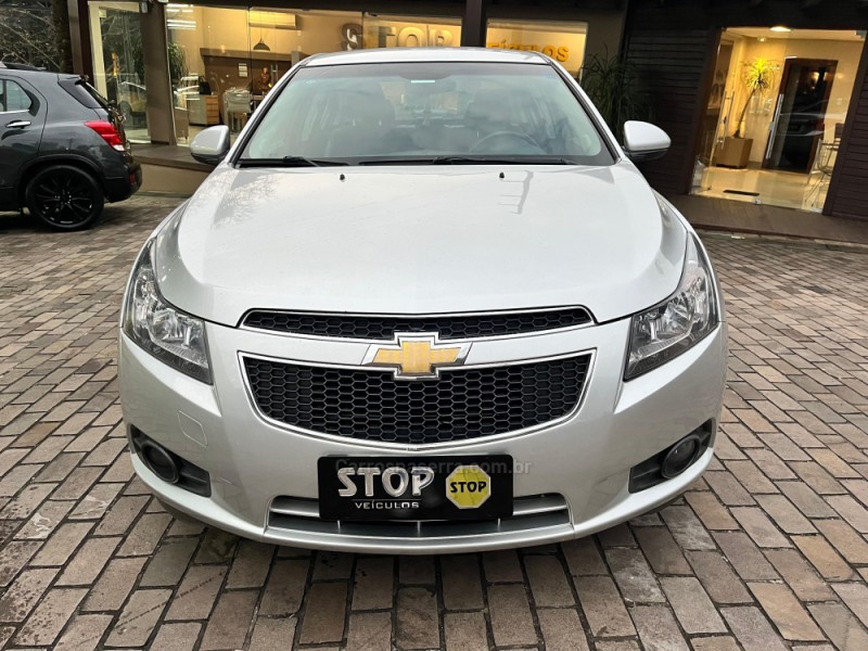 CRUZE 1.8 LT 16V FLEX 4P AUTOMÁTICO - 2013 - DOIS IRMãOS