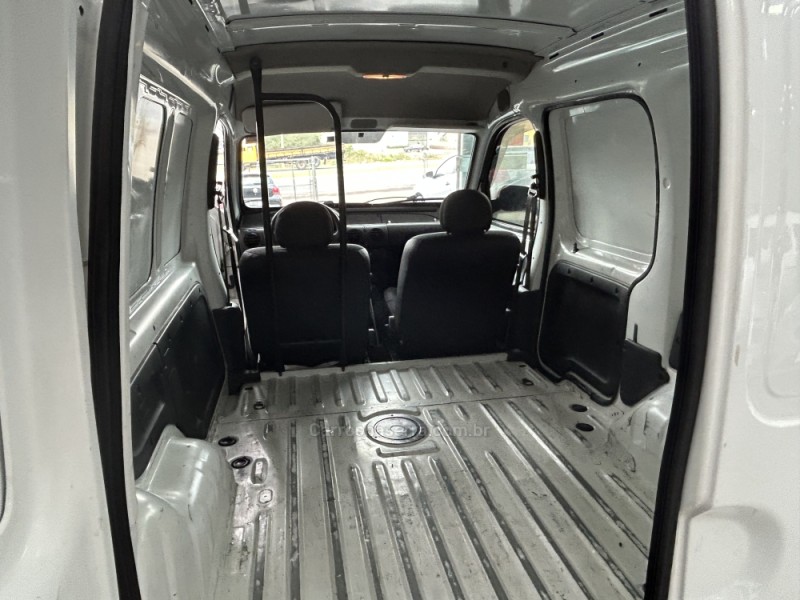 KANGOO 1.6 EXPRESS 16V FLEX 3P MANUAL - 2017 - TAQUARA
