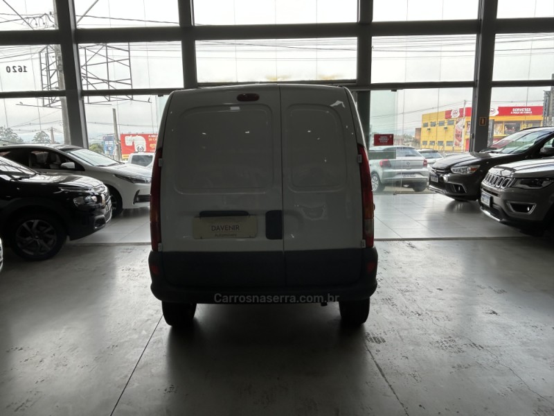KANGOO 1.6 EXPRESS 16V FLEX 3P MANUAL - 2017 - TAQUARA
