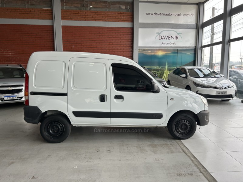KANGOO 1.6 EXPRESS 16V FLEX 3P MANUAL - 2017 - TAQUARA