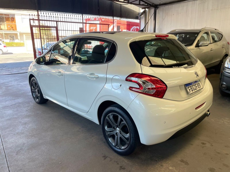 208 1.6 GRIFFE 16V FLEX 4P AUTOMÁTICO - 2015 - CAXIAS DO SUL