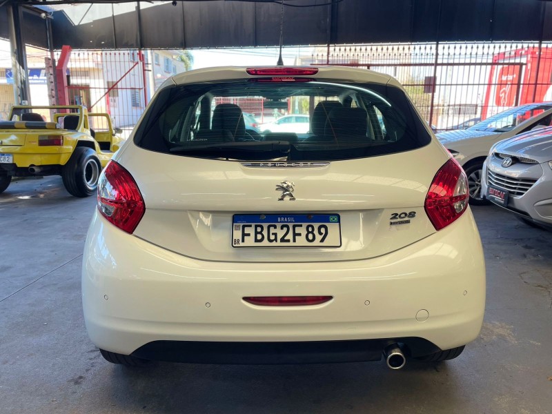 208 1.6 GRIFFE 16V FLEX 4P AUTOMÁTICO - 2015 - CAXIAS DO SUL