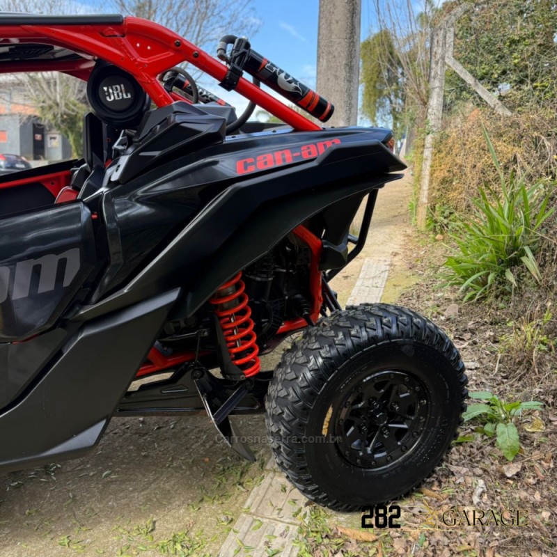 MAVERICK XRS X3 XRS TURBO RR SMART SHOX - 2018 - FARROUPILHA