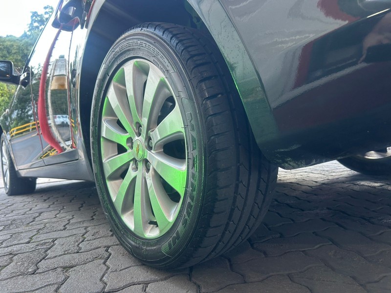 CRUZE 1.8 LTZ 16V FLEX 4P AUTOMÁTICO - 2013 - TRêS COROAS