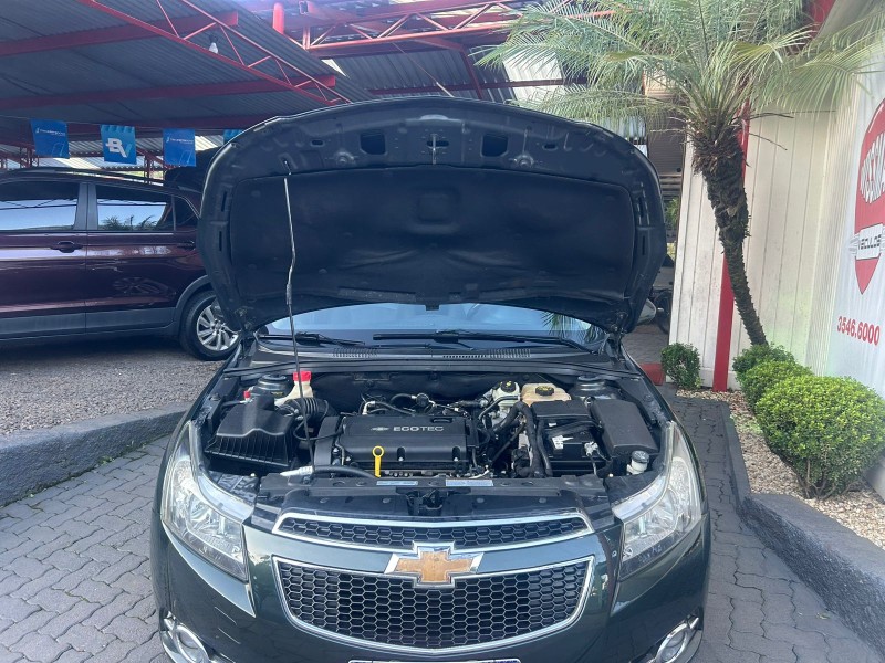 CRUZE 1.8 LTZ 16V FLEX 4P AUTOMÁTICO - 2013 - TRêS COROAS