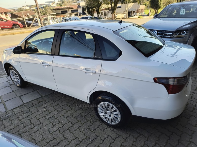 SIENA 1.4 MPI ATTRACTIVE 8V FLEX 4P MANUAL - 2021 - BENTO GONçALVES