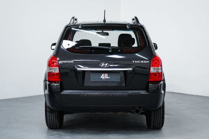 TUCSON 2.0 MPFI GLS BASE 16V 143CV 2WD FLEX 4P AUTOMÁTICO - 2011 - PORTO ALEGRE