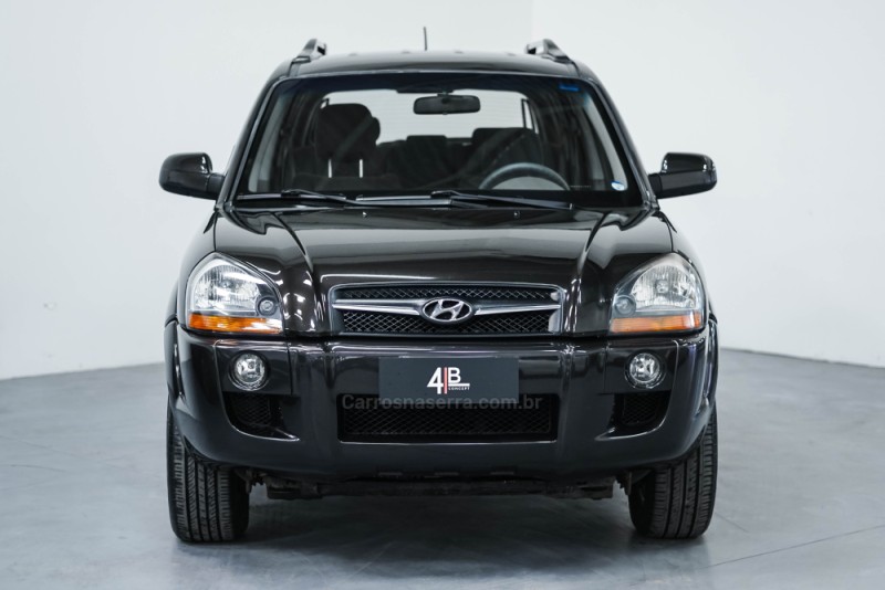TUCSON 2.0 MPFI GLS BASE 16V 143CV 2WD FLEX 4P AUTOMÁTICO - 2011 - PORTO ALEGRE
