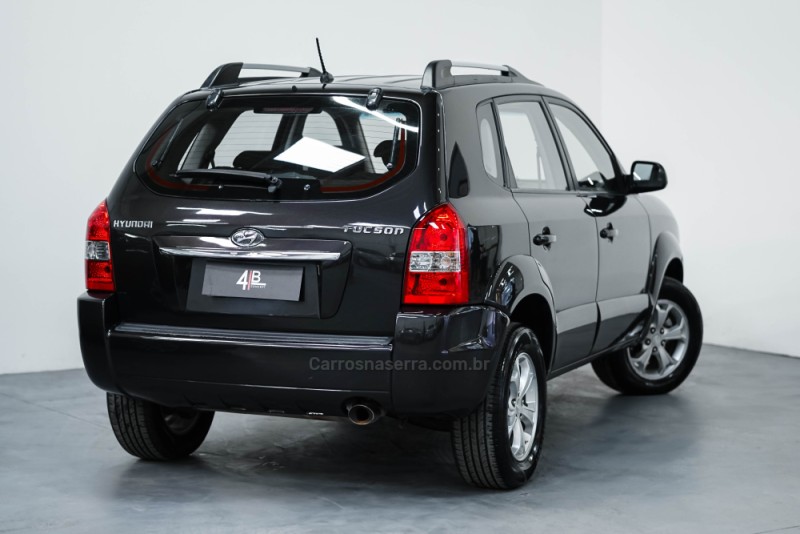 TUCSON 2.0 MPFI GLS BASE 16V 143CV 2WD FLEX 4P AUTOMÁTICO - 2011 - PORTO ALEGRE