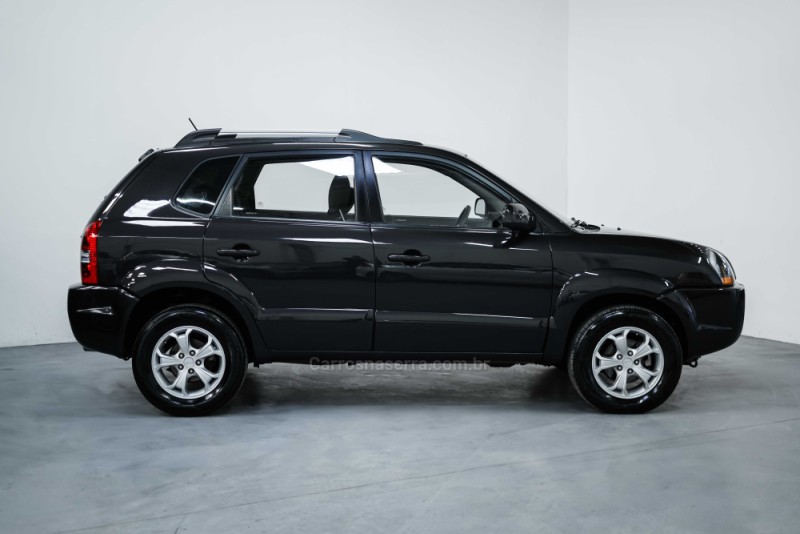 TUCSON 2.0 MPFI GLS BASE 16V 143CV 2WD FLEX 4P AUTOMÁTICO - 2011 - PORTO ALEGRE