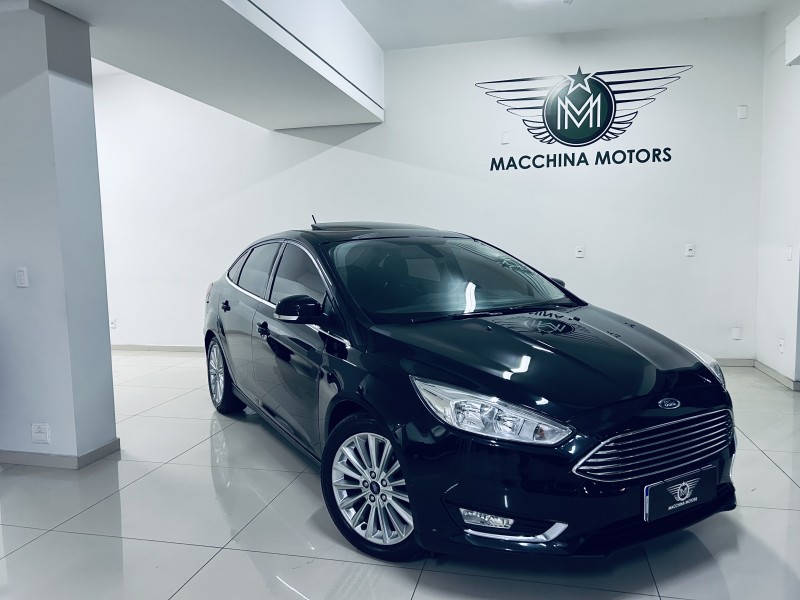 focus 2.0 titanium fastback 16v flex 4p automatico 2018 caxias do sul